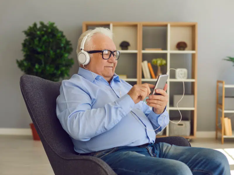 Seniors guide to online safety